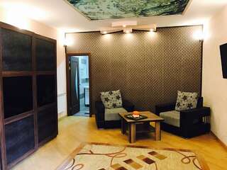 Отель Art Hotel Ереван Трехместный номер-4